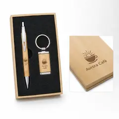 Kit caneta e chaveiro com a sua marca