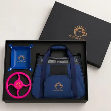 Kit pet com a sua marca: caixa cartonada com o logo na tampa
