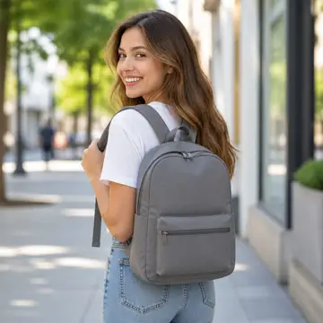Shopee · produto em uso: Bolsa e mochila