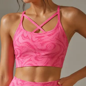 Top esportivo: close do tecido vestido