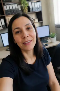 Vídeo UGC de cliente — Contabilidade & escritório