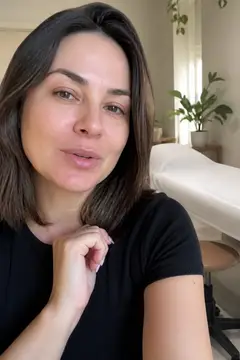 Vídeo UGC de cliente — Estética & beleza