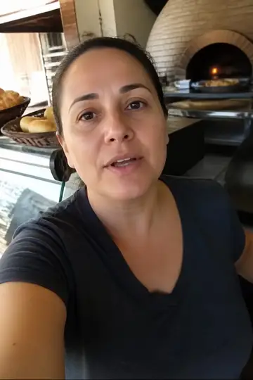 Vídeo UGC de cliente — Padaria, açaí & sorveteria