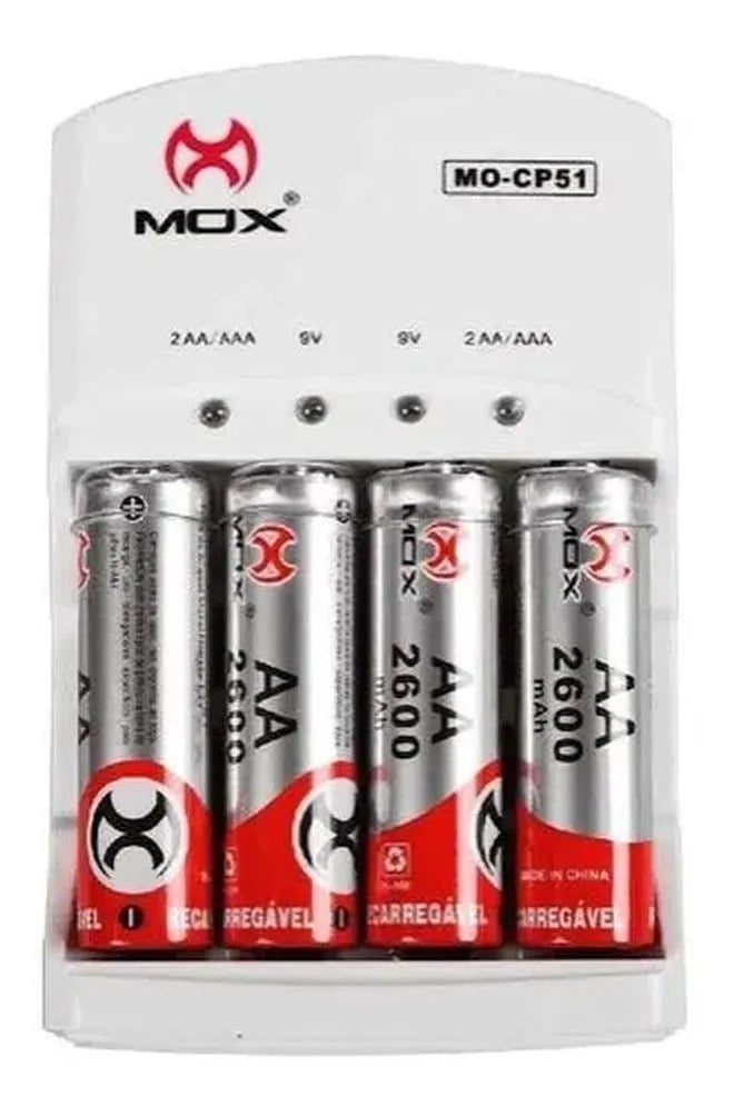 Carregador de Pilhas AA AAA 9V Bivolt MOX com 4 Pilhas Recarregáveis — Pilhas e Carregadores