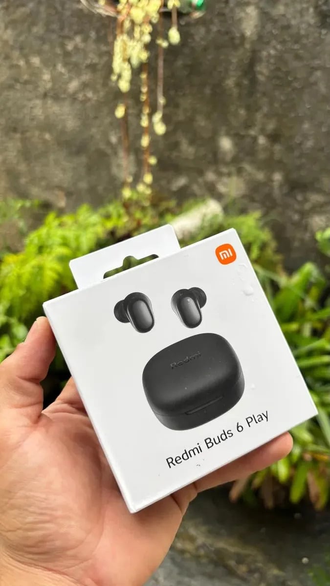 Fone De Ouvido Sem Fio Xiaomi Redmi Buds 6 Play Preto — Acessórios para PC Gaming