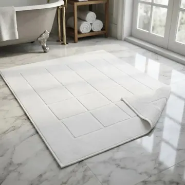 Toalha De Piso P Banheiro Antiderrapante Lucca 700g/m² Teka Cor Branco — Banheiros